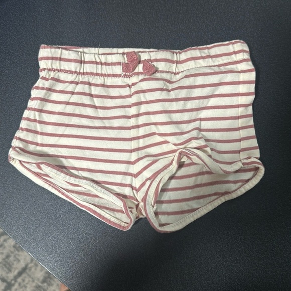 H&M short - Picture 1 of 2
